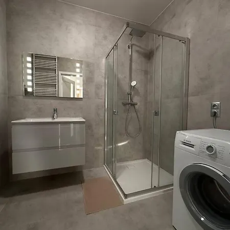 Kaskady Modern - Close To The Center - 15 Min, And The Airport - 10 Min Varsó