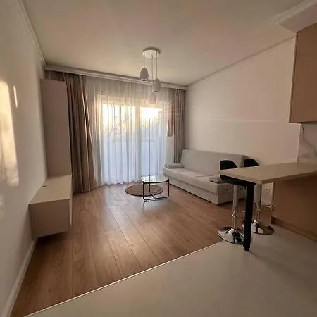 Kaskady Modern - Close To The Center Warsaw