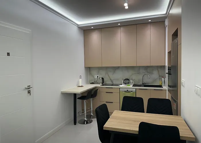 Appartement Kaskady Modern - Close To The Center - 15 Min, And The Airport - 10 Min